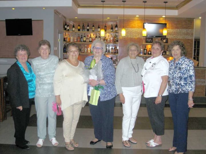 The Lyndhurst Woman&#x27;s Club will host a night of dancing, eating and prizes from 7 to 11 p.m. Nov. 12.