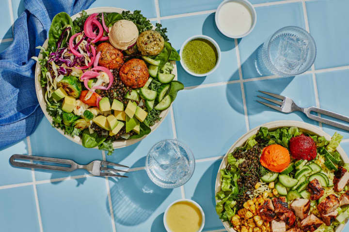 Cava offers healthy bowls, pitas, salads, and more.&nbsp;