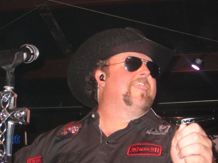 Country-rap musician Colt Ford at a 2010 concert in&nbsp;Ardmore, Oklahoma.