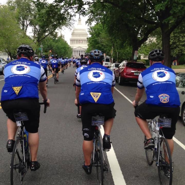 Cyclists in the Police Unity Tour