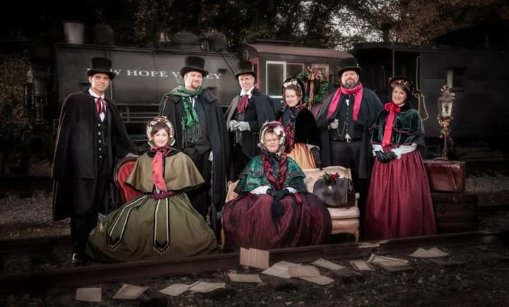 The Victorian Carolers will perform at the Hackensack Tree Lighting Ceremony.