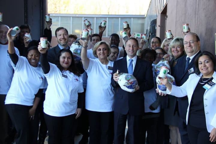 ShopRite recently donated 200 turkeys and 30,000 canned vegetables to the Food Bank for Westchester.
