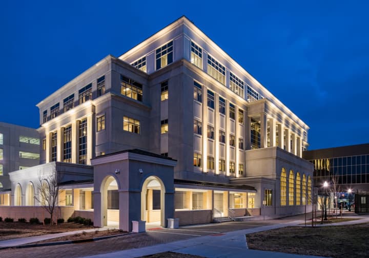 RSC Architects worked with Bergen County to create a modern six-story, 130,000-square-foot government building at Two Bergen County Plaza that also complements its historic surroundings.