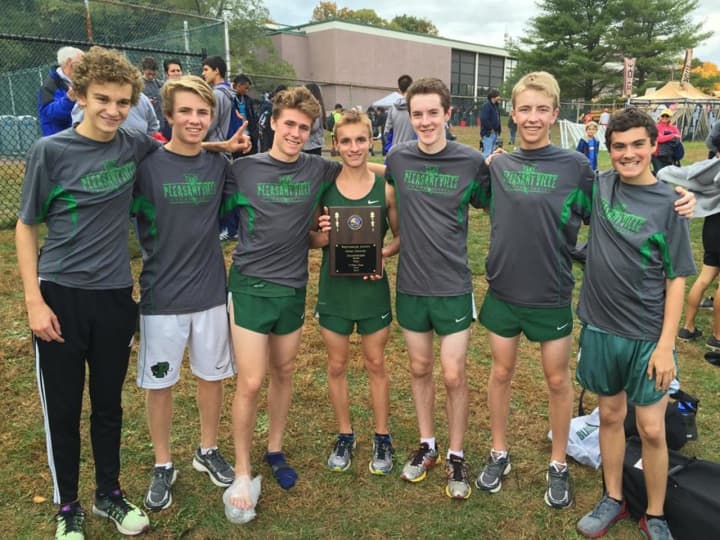 The Pleasantville Boys&#x27; Varsity Cross Country team won its second consecutive Wetechester County Championship. 