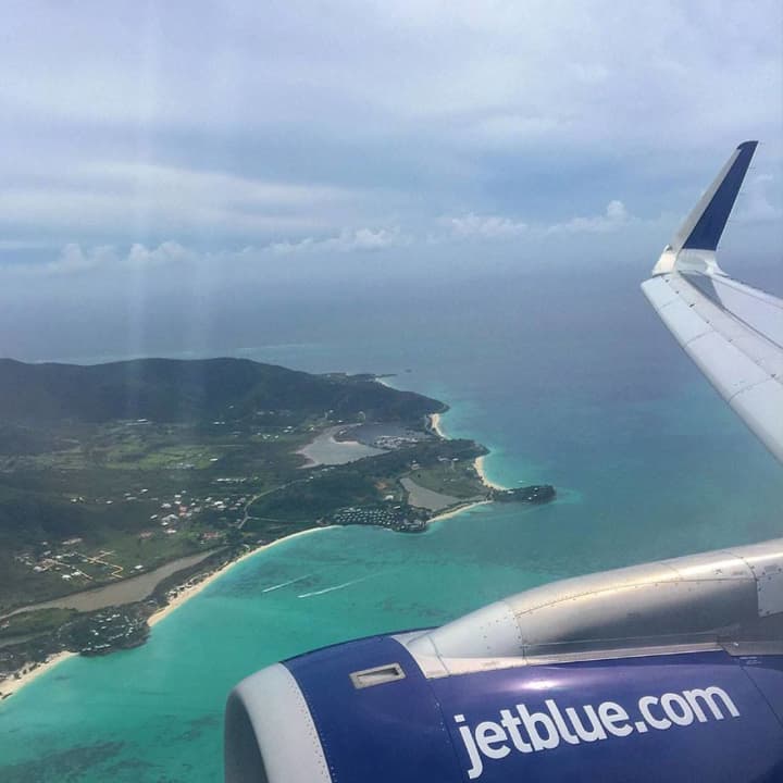 JetBlue officials are reporting power problems Thursday that are impacting their nationwide system, forcing the company to delay or cancel flights.