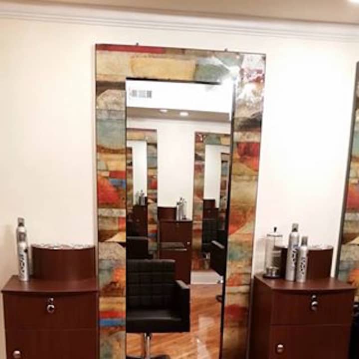 Angelic Hair Salon in Nanuet offers beauty and hair treatments for men and women.