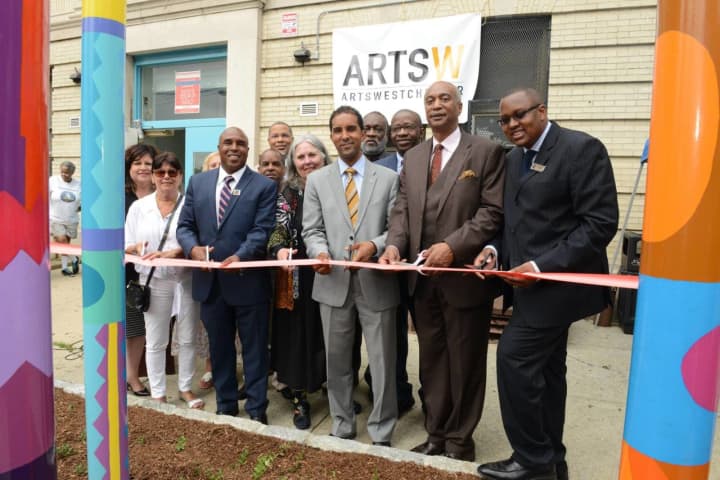 Mount Vernon Mayor Richard Thomas alongside several local officials at the grand opening of the new sculpture outside the Children&#x27;s Room at the Mount Vernon Public Library.