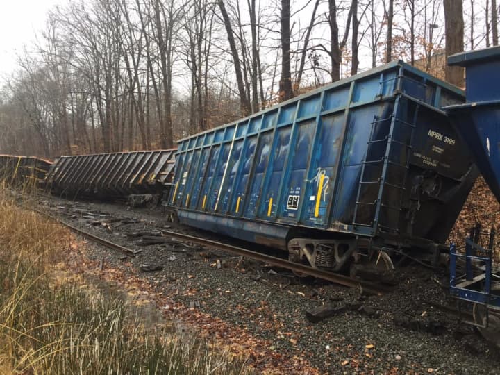 Several cars on a Housatonic Railroad freight train derailed Tuesday near Silvermine Road in Brookfield, police said.