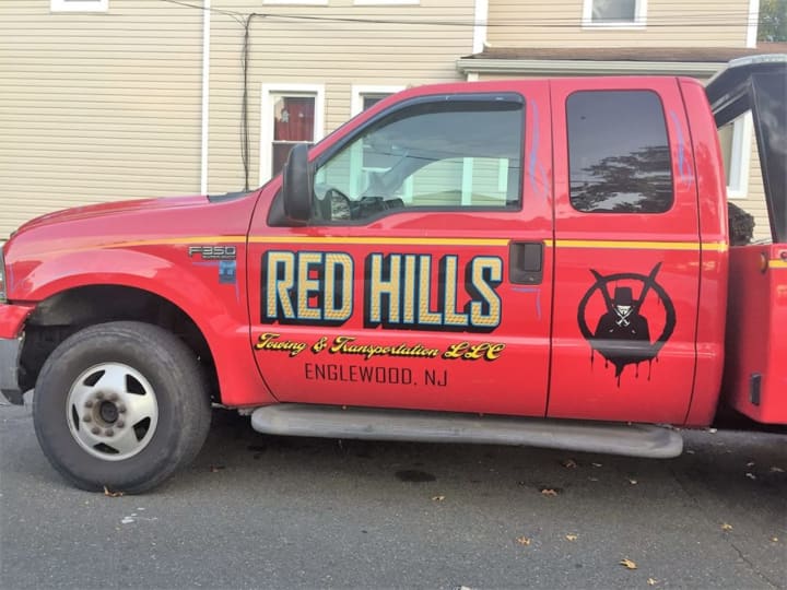 Red Hills Towing of Englewood.