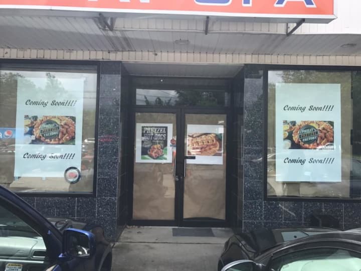 Philly Pretzel Factory is set to open in Clifton.