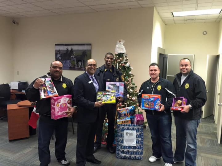 Ridgefield Local 330 has donated to Toys for Tots.