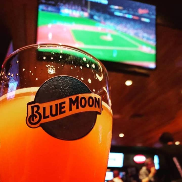 Miller&#x27;s Ale House in Paramus is all about beer and football.