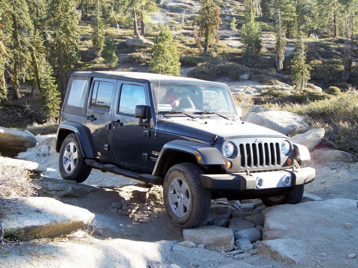 Contestants will be eligible to win a 2016 Jeep Wrangler Sahara (not actual prize).