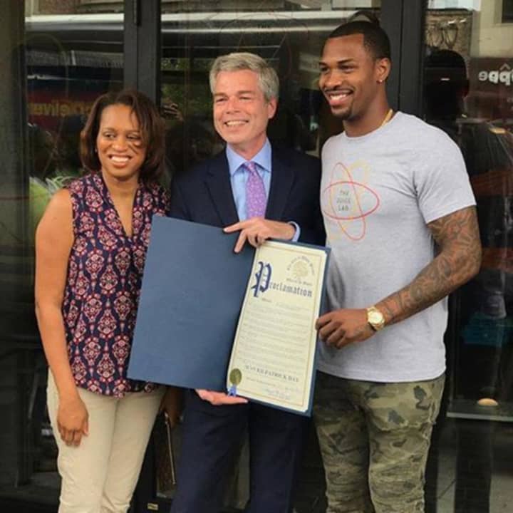 Sean Kilpatrick at the opening of the Juice Lab in White Plains