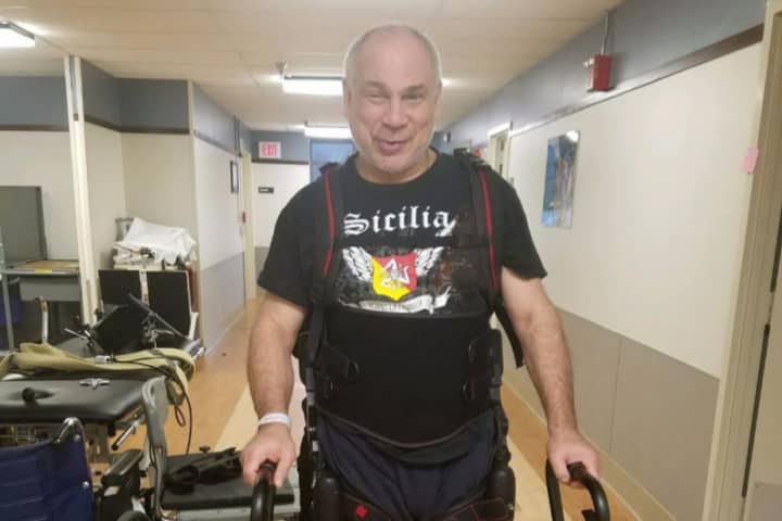 Scott Fellini suffered a stroke. Thousands have been pouring in to help him.