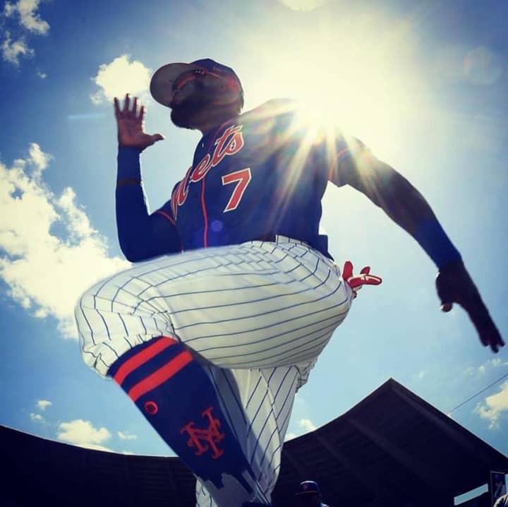 Jose Reyes and other New York Mets players are flocking to a Port St. Lucie supermarket with Paterson roots for a familiar taste of home.