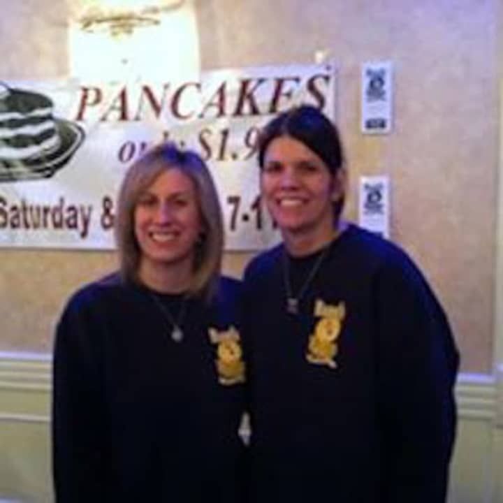 The sister owners behind Bagels On Hudson in Croton.