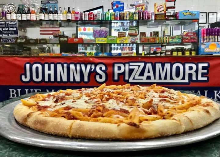 Johnny&#x27;s Pizzamore announced it will be closing.