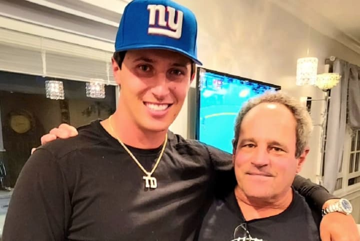QB Tommy DeVito was wearing his trademark "TD" pendant -- to go with a brand new cap -- when the Giants called to offer him a practice squad spot. Family friend&nbsp;Frank DeBlasio was there.&nbsp;