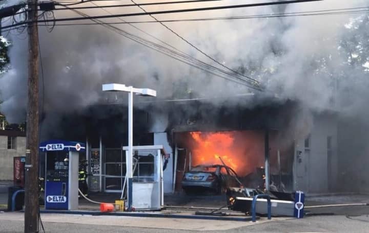 Firefighters from Ramsey, Allendale and Mahwah were among the responders who doused the 8:42 a.m. blaze within a half-hour.