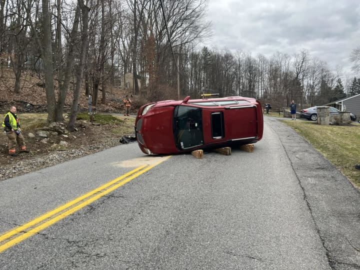 The rollover crash happened on Kennicut Hill Road in Carmel.