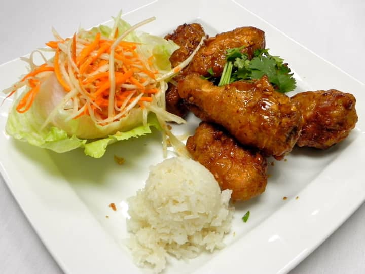 The sticky wings at Duangrat&#x27;s Thai Restaurant.