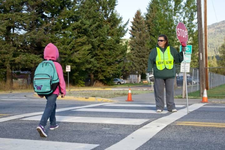 Edgewater needs substitute crossing guards.