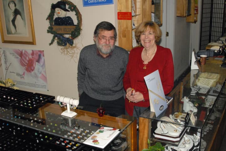 Dutchess County residents Steve and Alice Wittels own Aljan Jewelers in Mahopac.