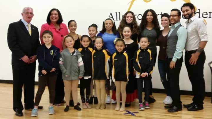 Allegro Arts Academy welcomed two of its state representatives on Tuesday.