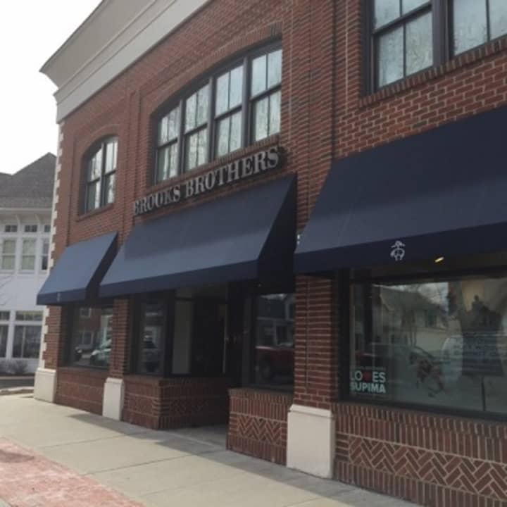 Darien police are seeking a shoplifting suspect who has been targeting the Brooks Brothers store in Darien.
