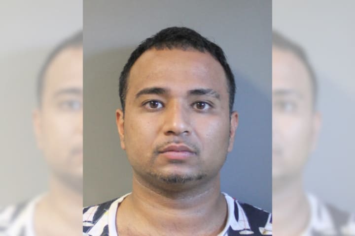 Alif Chowdhury, aged 33, was arrested on Thursday, June 1 for impersonating a police officer and robbing a woman who was walking on the street, authorities said.