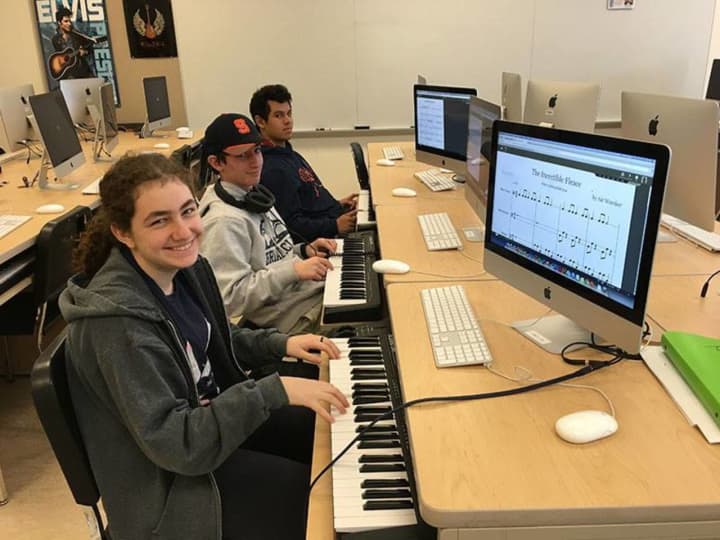 Briarcliff Manor students are using cloud-based music learning platform MusicFirst to compose and record music.