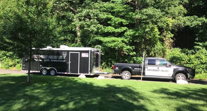 Greenwich  police dive teams return to Binney Park on Thursday to search for more evidence in a case involving human remains found in the area in April.
