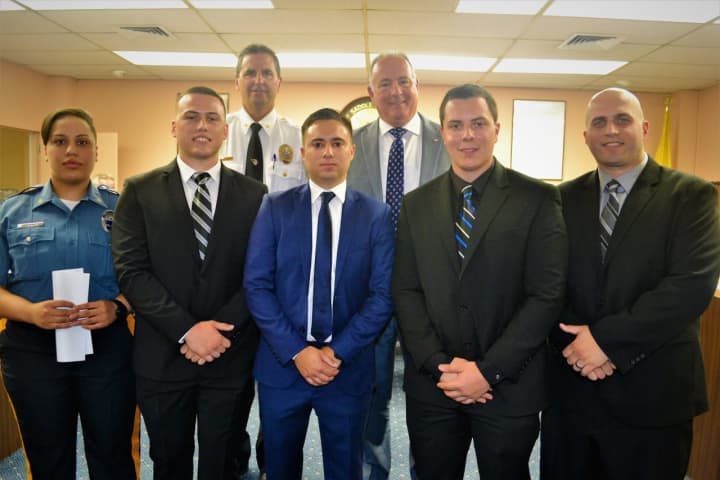 New SBPD Officers Kimberly Diaz, Joseph Camilleri IV, Andres Morales, Anthony Davanzo, Attilio Dente Sr. REAR: Chief Robert Kugler, Mayor Robert White