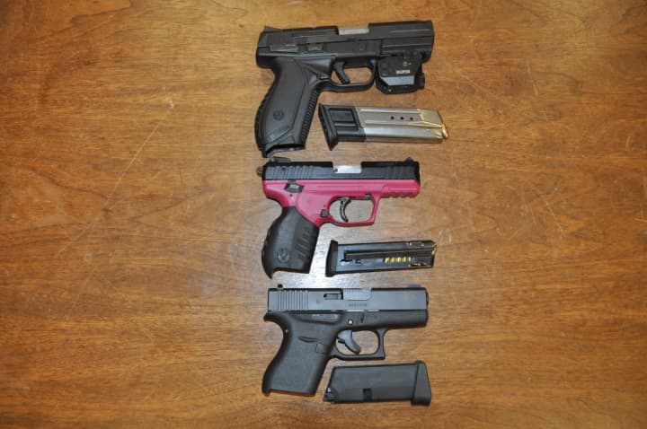 The three guns&nbsp;