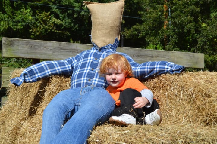 The Pompton Lakes Business Improvement District will have a scarecrow-making contest on Oct. 8.