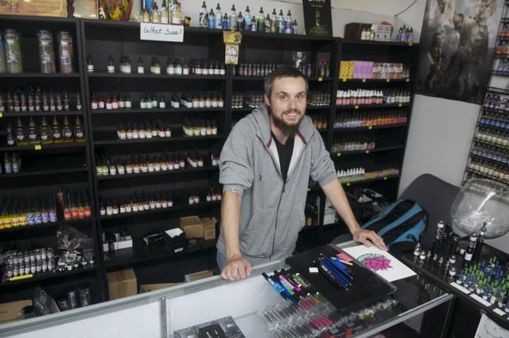 Dave, of Dave&#x27;s Electronic Cigarette Shop, features the latest in E Cigs and vape products.