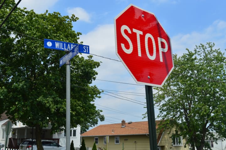 A Willard Street couple told Daily Voice that the signs aren&#x27;t having an effect