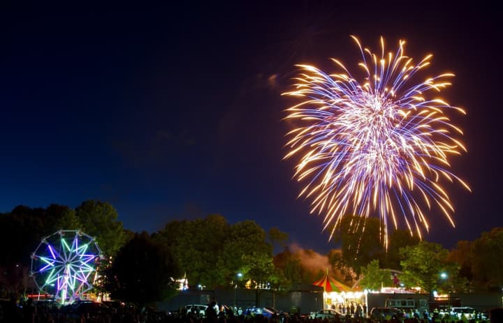 Friday night&#x27;s fireworks display capped a night at the Ridgefield Volunteer Fire Department&#x27;s annual carnival. Rainy weather could dampen some of the fireworks planned at the start of the 4th of July holiday.