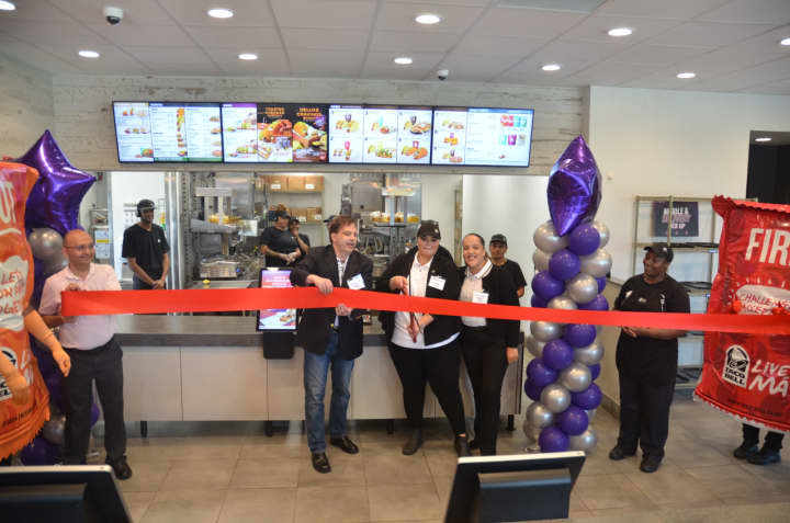 Taco Bell hosted its grand opening ceremony for its new location in Poughkeepsie on Route 9.