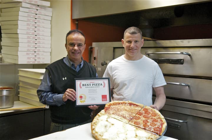 Daily Voice Director of Media Initiatives/Managing Editor Joe Lombardi, left, presents Mama Pizza II owner Michael Notaro with the first-place plaque.