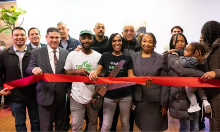 Cabo Vegan held a ribbon cutting for their first day open in January.
