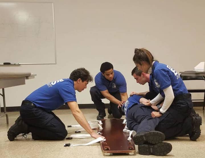 Stamford EMS is offering an Emergency Medical Technician (EMT) course that begins on Wednesday, Jan. 3.