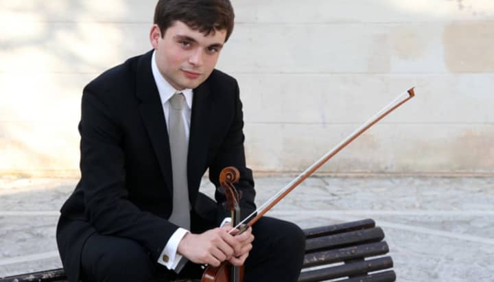 The Bedford Chamber Concert Series begins with Francisco Fullana performing Tchaikovsky’s Violin Concerto in D.