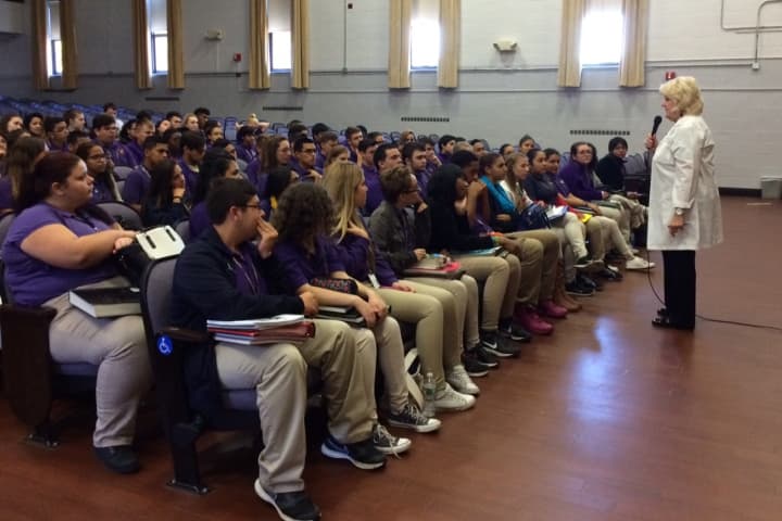 Garfield Mayor Tana Raymond addresses students at Garfield High School Oct. 29.