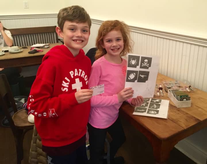 Ridgewood siblings Joe and Kate McDonell run &quot;The Girl With Glitter.&quot;