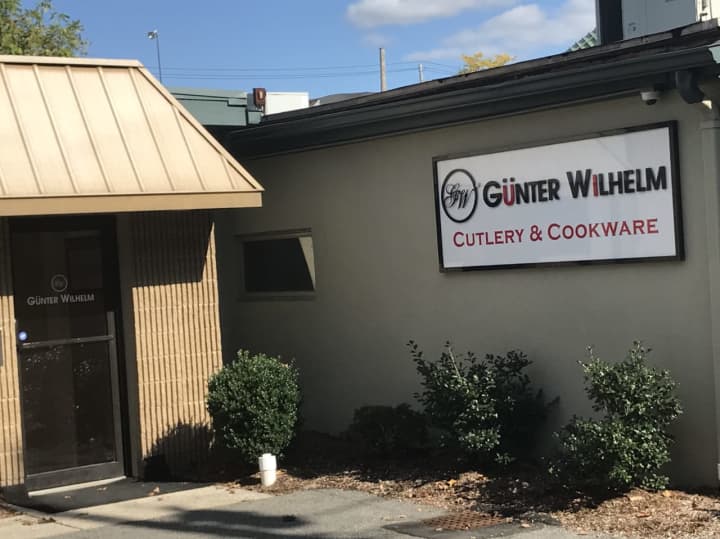 The new Gunter Wilhelm showroom is located at 628 Swan Street.