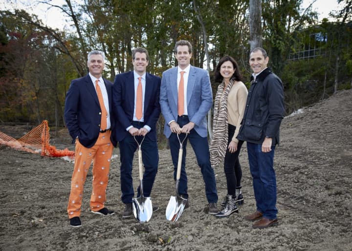 From left: Greenwich Country Day School Headmaster Adam Rohdie, Tyler Winklevoss, Cameron Winklevoss, incoming GCDS Board of Trustees President Vicki Craver and current GCDS Board of Trustees President and Capital Campaign Chair Dan Offit.
