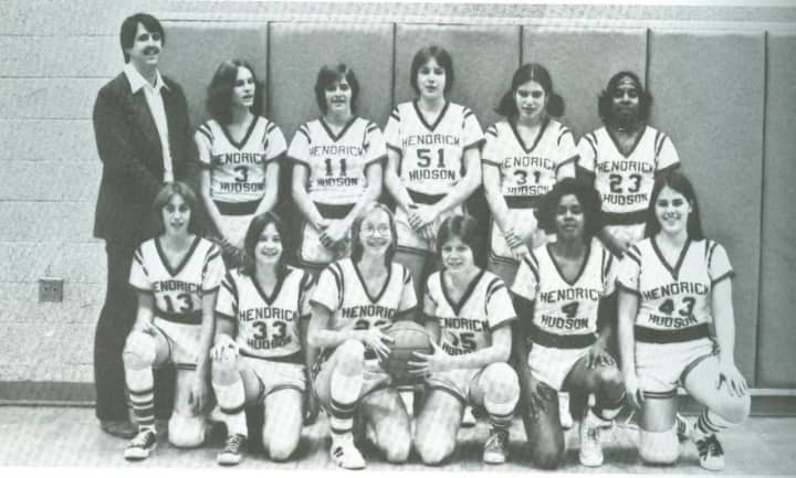 The 1977-1978 Hendrick Hudson&#x27;s girls basketball team is being inducted into the school&#x27;s Hall of Fame.