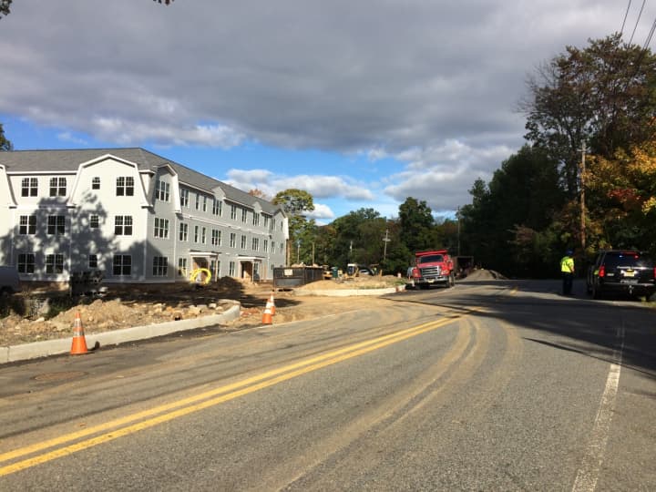 Workers continue construction on Colonial Road in Franklin Lakes Monday afternoon, Oct. 5. 